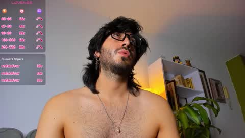 R. online show from November 28, 10:34 pm