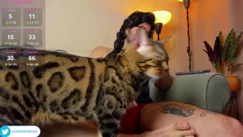 R. online show from March 5, 11:39 am