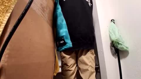 not going to tell you online show from January 11, 8:03 pm