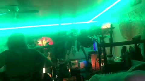 Snapshot of acousticcanyon chatting on November 4, 8:13 am TittyBopBeatrice online show from November 4, 8:13 am