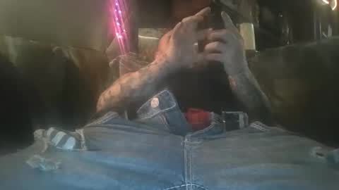 act_right_dub420 online show from December 15, 8:02 pm