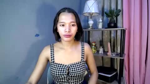 Snapshot of acyl_quixx chatting on February 1, 12:26 pm acyl_quixx online show from February 1, 12:26 pm