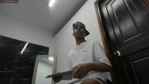 Snapshot of ada_brooke chatting on January 17, 11:48 am ada_brooke online show from January 17, 11:48 am