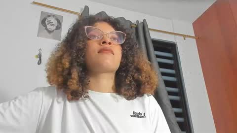  Isa  online show from November 27, 4:36 am