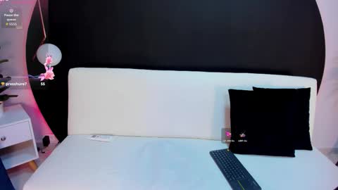 Snapshot of ada_monroe10 chatting on February 23, 1:41 pm online show from February 23, 1:41 pm