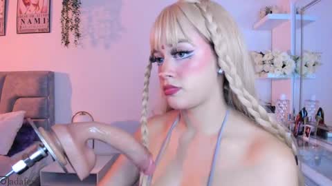 Ada Ferreiraa online show from March 13, 4:19 am