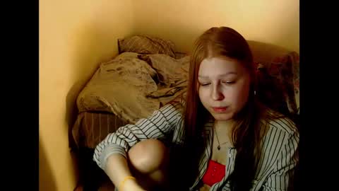 Snapshot of adagretta chatting on December 7, 8:44 am adagretta online show from December 7, 8:44 am