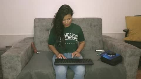 Adahira online show from March 25, 2:39 am