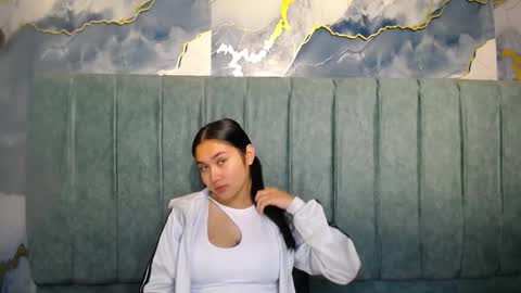 Adaira online show from January 7, 4:15 am