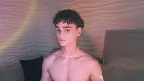 Adam online show from December 19, 4:57 pm