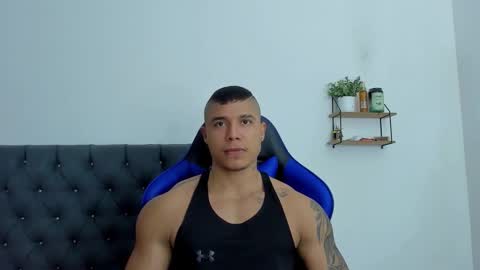 adam boss online show from October 21, 9:15 pm