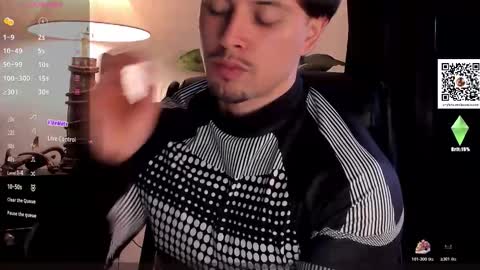 Adam online show from November 14, 8:18 pm