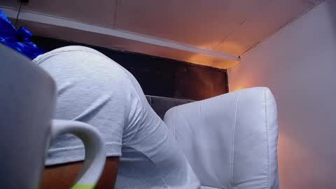 Snapshot of adam_fit19cm chatting on September 26, 2:21 pm adam_fit19cm online show from September 26, 2:21 pm