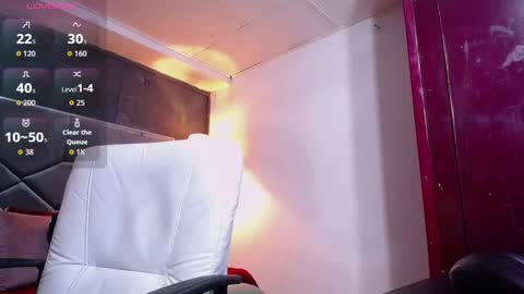 Snapshot of adam_fit19cm chatting on October 3, 2:36 pm adam_fit19cm online show from October 3, 2:36 pm