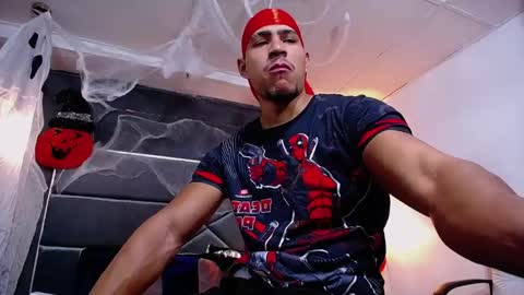 Snapshot of adam_fit19cm chatting on November 1, 1:57 pm adam_fit19cm online show from November 1, 1:57 pm