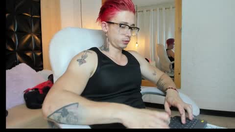 Adam online show from May 16, 6:32 am