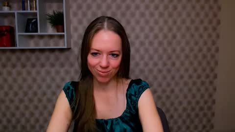 adamais_ online show from October 23, 5:29 am