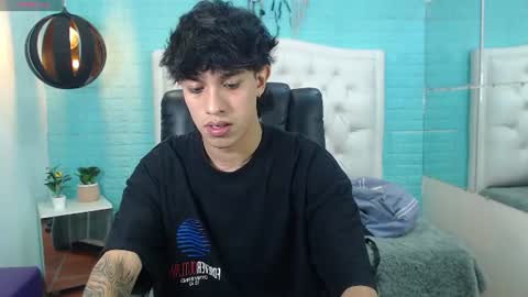 Snapshot of adamcoox chatting on July 17, 4:08 am Adam online show from July 17, 4:08 am
