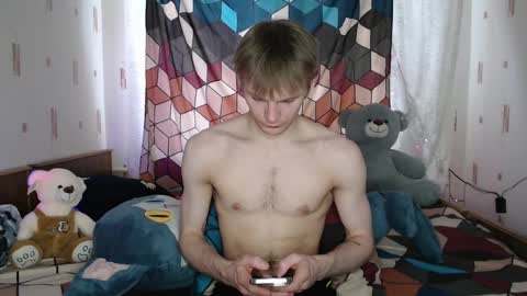 Snapshot of adamharriss chatting on February 22, 11:13 am adamharriss online show from February 22, 11:13 am