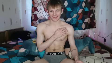 Snapshot of adamharriss chatting on February 24, 1:42 pm adamharriss online show from February 24, 1:42 pm