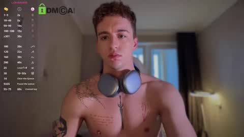 Hi Im Adam Glad to see u here 3 And its my first day online show from October 12, 8:24 am