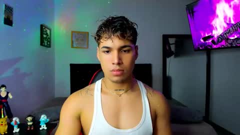 Snapshot of adams_collins chatting on September 28, 6:35 pm Adams online show from September 28, 6:35 pm