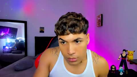 Snapshot of adams_collins chatting on October 1, 10:27 pm Adams online show from October 1, 10:27 pm