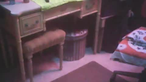 Snapshot of adamsny chatting on February 23, 8:17 am adamsny online show from February 23, 8:17 am