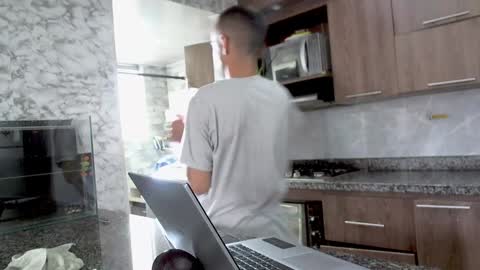 Snapshot of adan_eva960 chatting on December 4, 8:29 pm eva online show from December 4, 8:29 pm