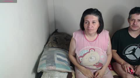 Snapshot of adan_y_eva_bk chatting on April 7, 12:44 am Adan and Eva online show from April 7, 12:44 am