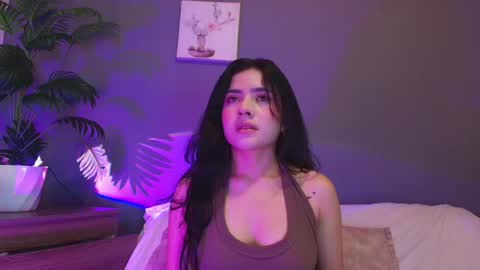 Snapshot of adara_johnson_ chatting on May 16, 11:42 am Adara Johnson online show from May 16, 11:42 am