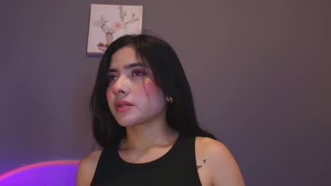 Snapshot of adara_johnson_ chatting on May 17, 12:01 pm Adara Johnson online show from May 17, 12:01 pm