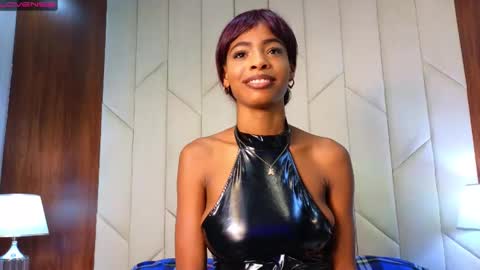 Snapshot of adarasmiith chatting on January 29, 12:13 pm adarasmiith online show from January 29, 12:13 pm