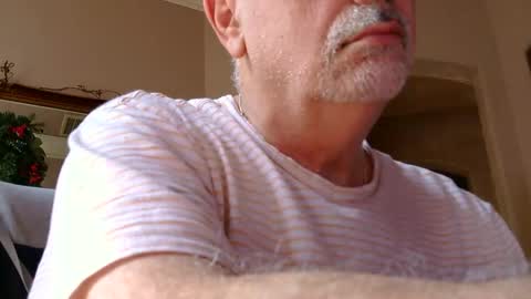 add_me_2 online show from March 25, 2:34 pm