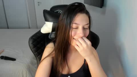 Snapshot of addavalery chatting on December 4, 10:41 pm Adda online show from December 4, 10:41 pm