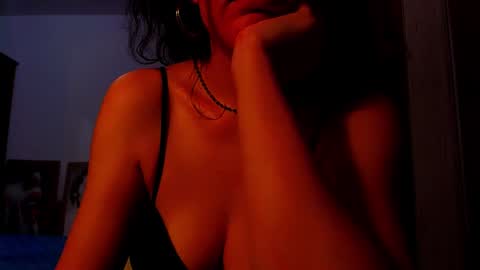 amy        online show from January 29, 11:51 am