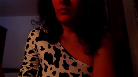 amy        online show from October 13, 6:46 am