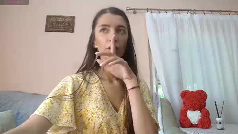 addicted_to_you1 online show from July 8, 9:25 am
