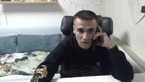 addictedgammer online show from December 24, 9:39 am