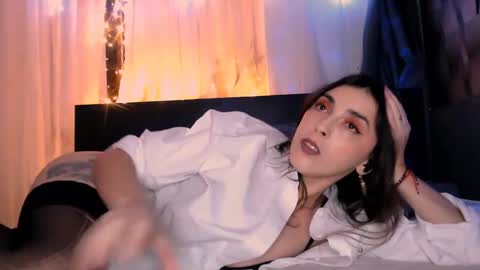 Snapshot of addicting_alice chatting on December 21, 10:19 pm PMFORPVTBB online show from December 21, 10:19 pm