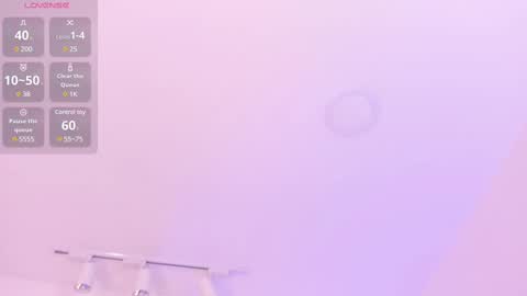 A D D I S O N  online show from February 9, 2:40 pm