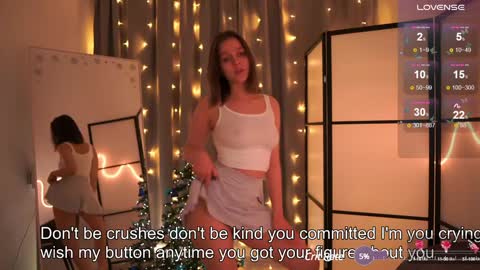 Snapshot of addy_moon chatting on December 11, 7:03 pm Addy online show from December 11, 7:03 pm