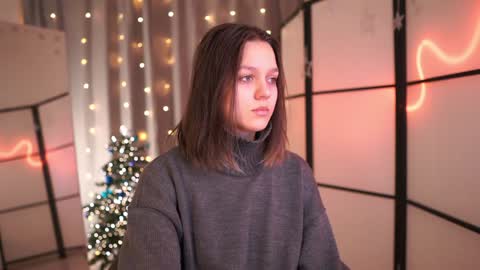 Snapshot of addy_moon chatting on December 22, 4:06 pm Addy online show from December 22, 4:06 pm