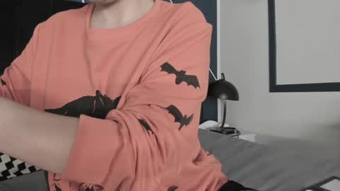 Ade  online show from January 17, 8:00 pm