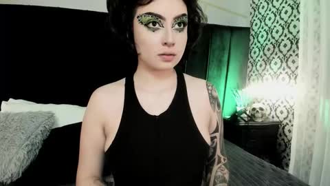 Ade  online show from October 21, 8:09 pm