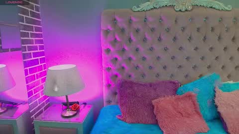 Adelaine online show from September 16, 7:04 pm