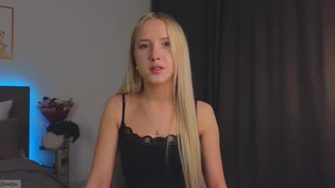 Adele online show from October 10, 9:36 pm