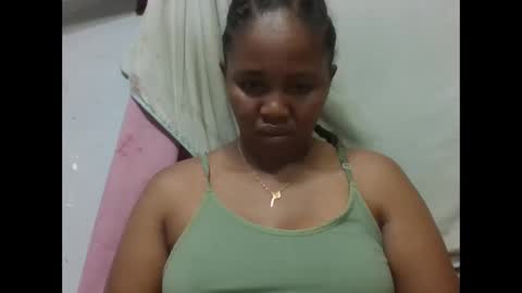 adelealy online show from February 18, 7:37 am