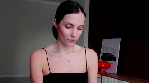 Adele Shine online show from November 14, 9:41 am