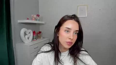 Adele online show from April 13, 5:35 am